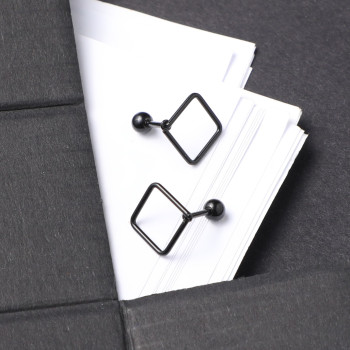 Delta Taşsız Tragus Çelik Piercing Delta Taşsız Tragus Çelik Piercing