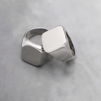 Men's Minimalist Stainless Steel Ring - Silver Color (Model 4X1M4) Men's Minimalist Stainless Steel Ring - Silver Color (Model 4X1M4)