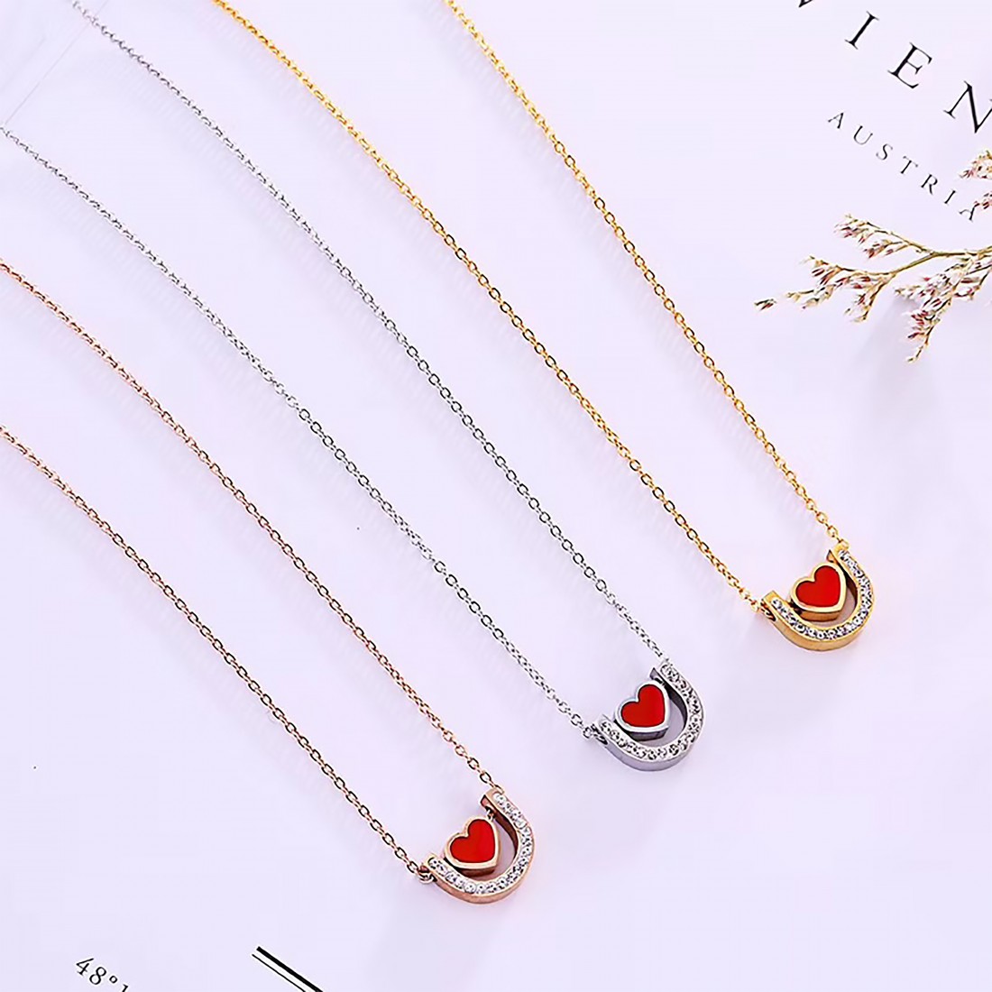 Toptan Bayan Çelik Kolye Fiyatları