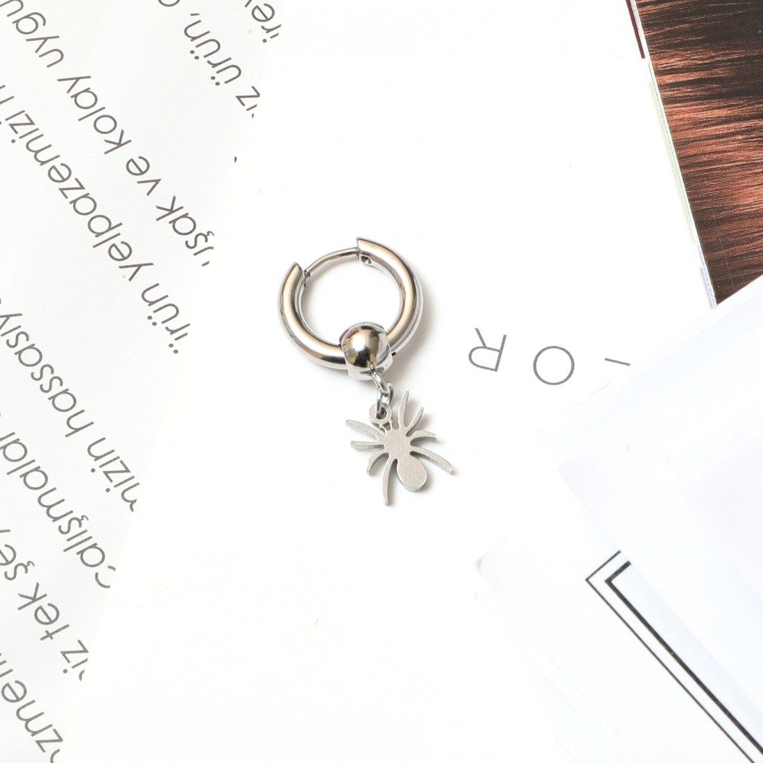 Toptan Örümcek Sallantılı Çelik Küpe Fiyatları