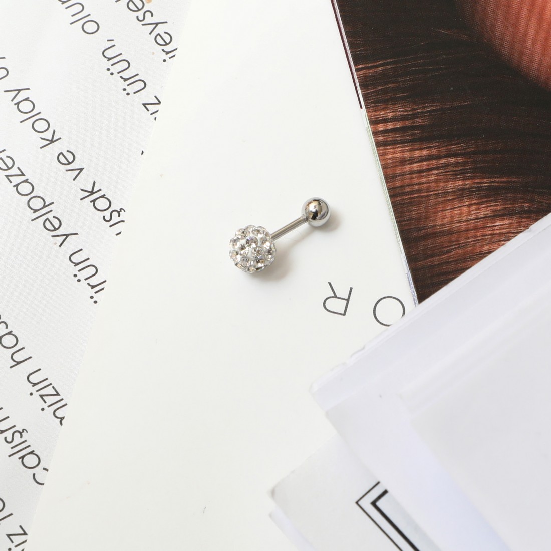 Toptan Taşlı Tragus Piercing Fiyatları