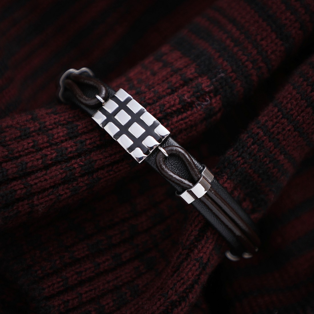 Toptan 316L Ayar Çelik Ve Orjinal Deri Billeklik 4P15D5 Fiyatları