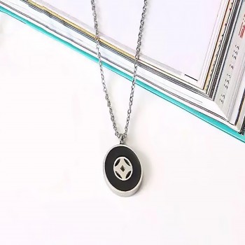 Women Steel Necklace 7072