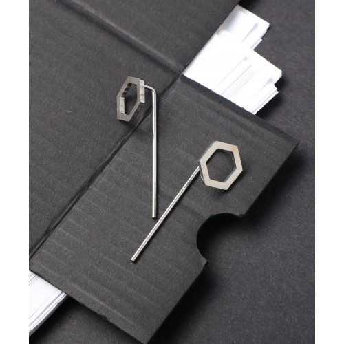 Earring Piercing 7473