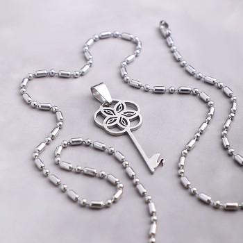 Anahtar Figürlü Çelik Kolye Ucu