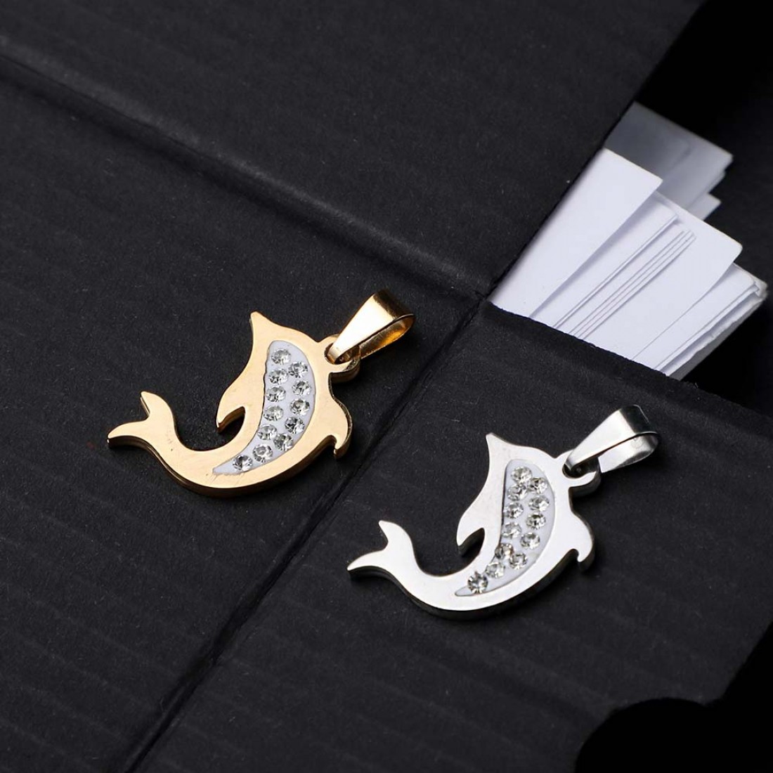 Toptan Balık Figürlü Çelik Kolye Ucu Fiyatları