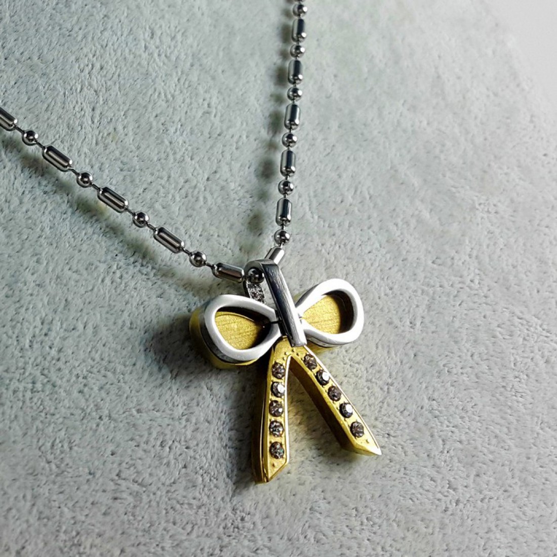 Toptan Bayan Çelik Kolye Fiyatları