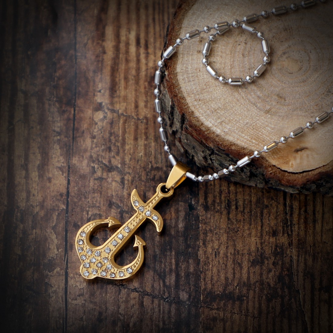 Toptan Bayan Çelik Kolye Fiyatları