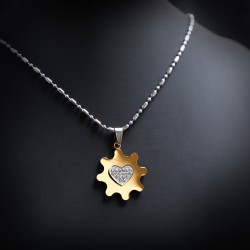 قلادة نسائية من الصلب 227