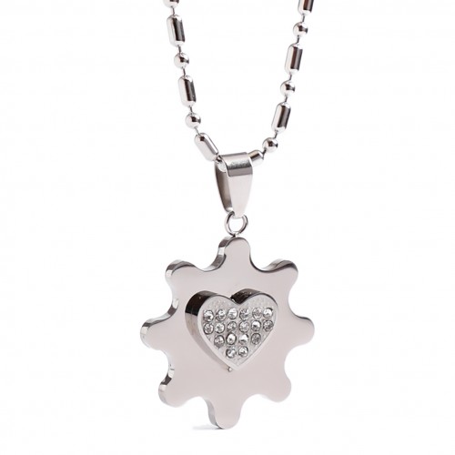 قلادة نسائية من الصلب 227