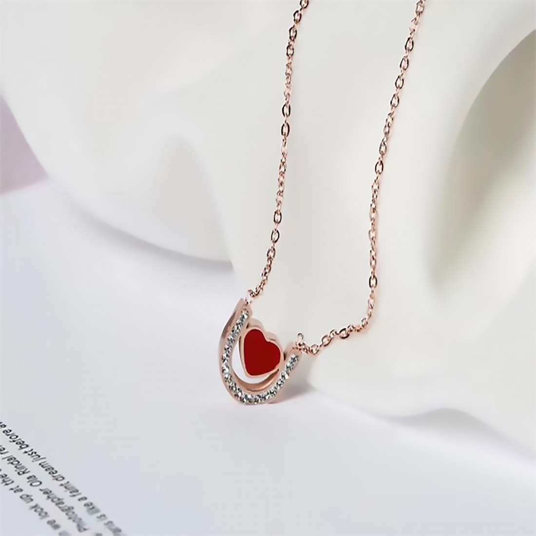 Toptan Bayan Çelik Kolye Fiyatları