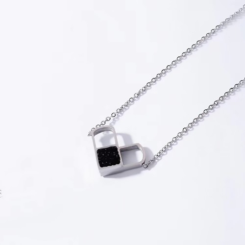 Women Steel Necklace 6930