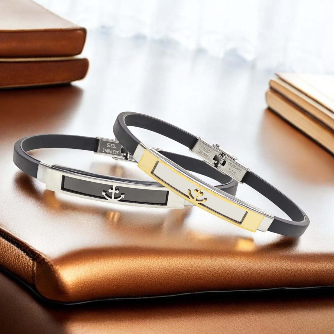 Çapa Desenli Çelik Bileklik