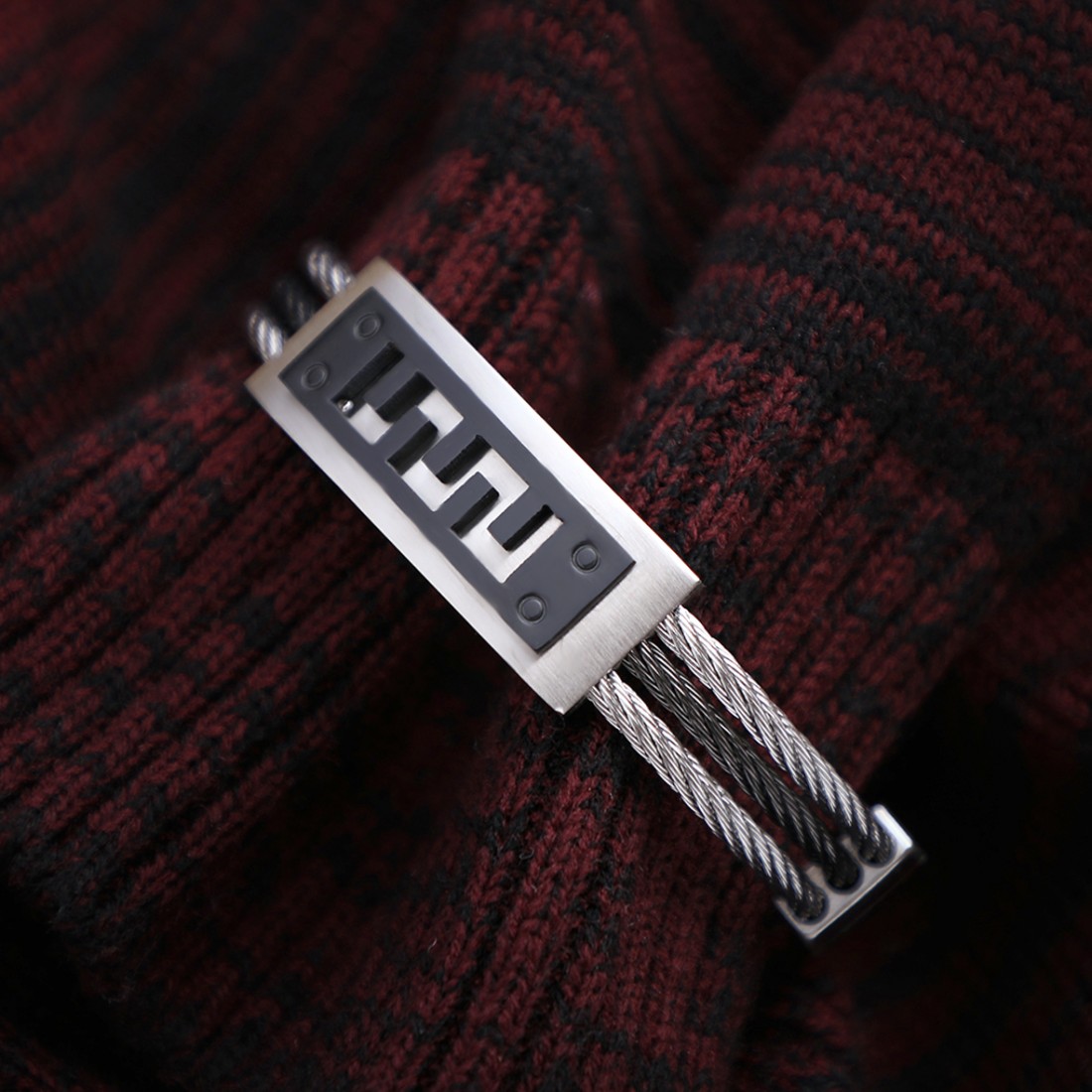 Toptan Çelik Halat Kordonlu Çelik Bileklik 4P14D5 Fiyatları