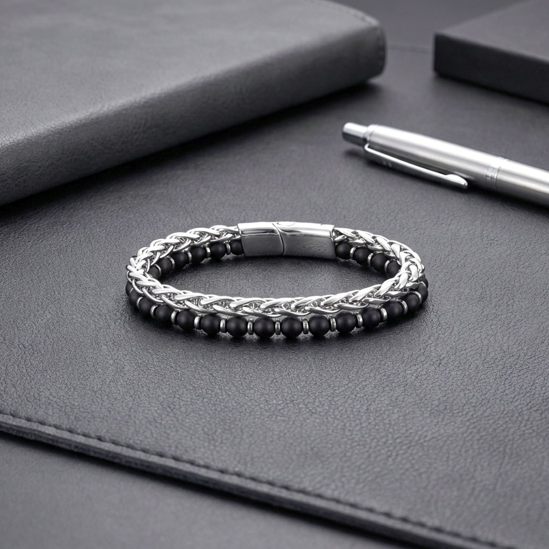 Çelik Zincirli Mat Oniks Ve Silver Hematit Bileklik