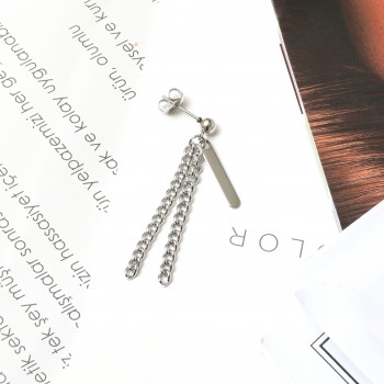 Earring Piercing 7478