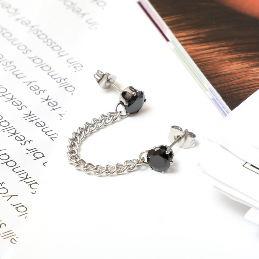 Earring Piercing 7466