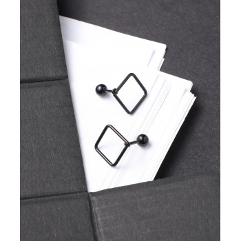 Earring Piercing 7526