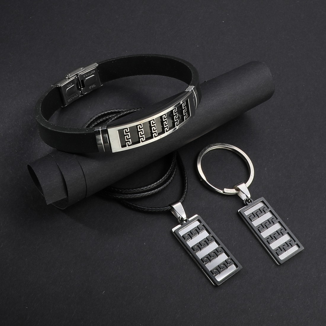 Toptan Desenli Bileklik Kolye Anahtarlık Set Fiyatları