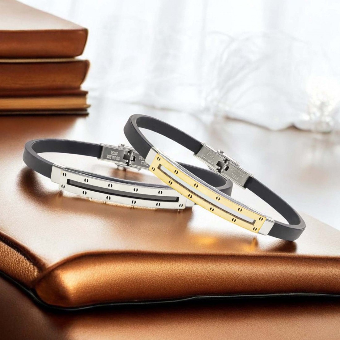 Desenli Çelik Bileklik