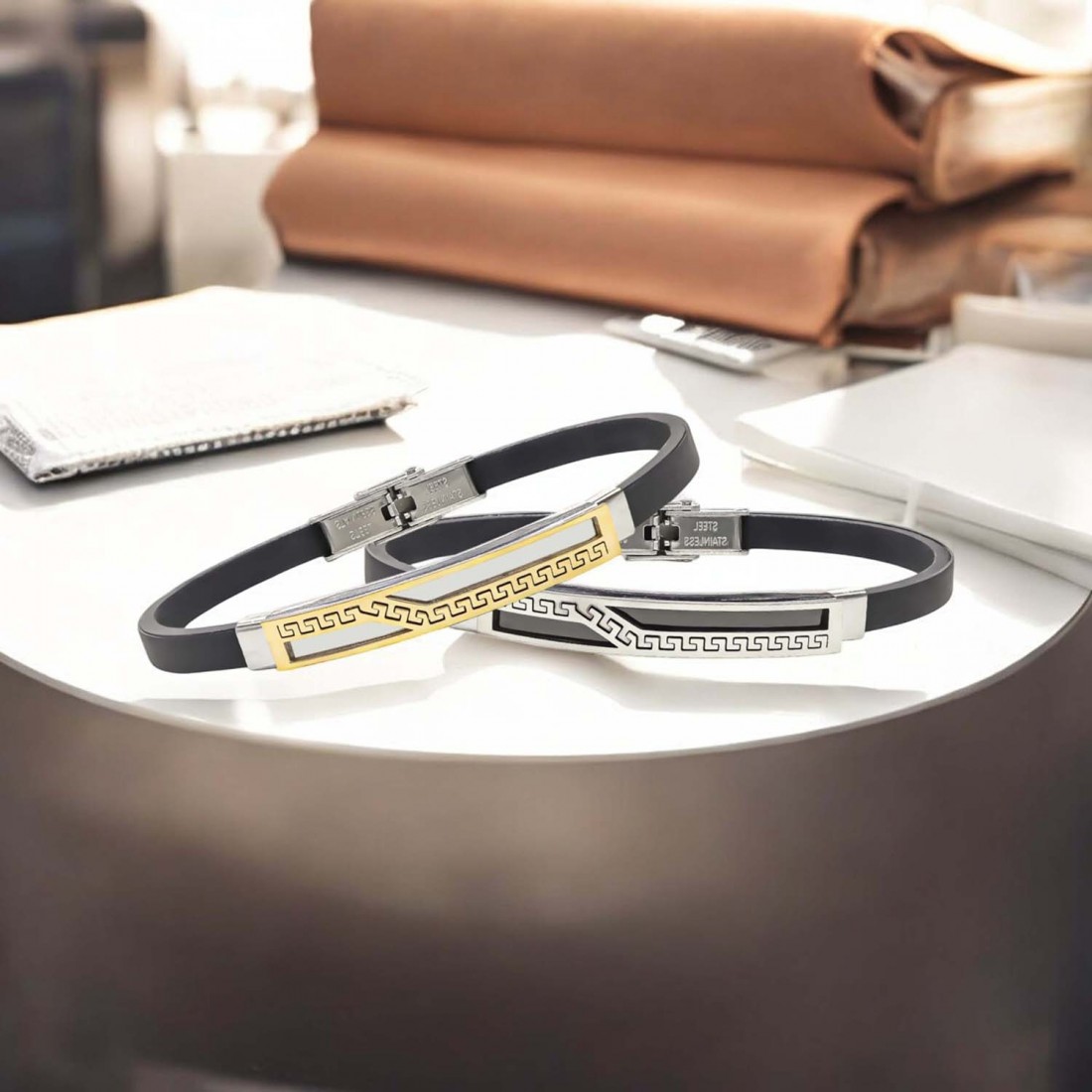 Desenli Çelik Bileklik