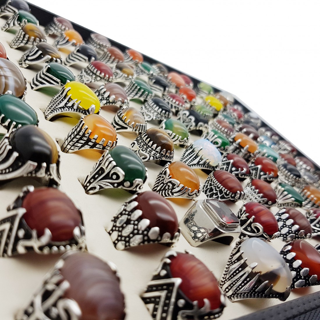 Toptan Doğaltaşlı Otantik Erkek Yüzük Fiyatları