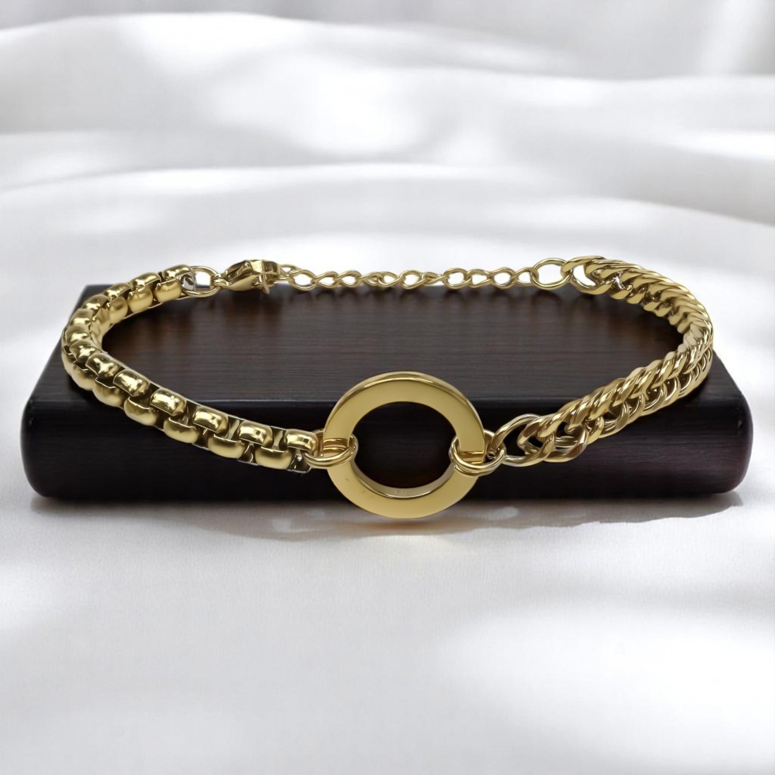 Halka Zincirli Kadın Çelik Bileklik