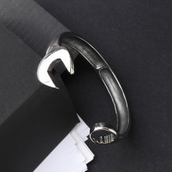 سوار كامل من الفولاذ 7656