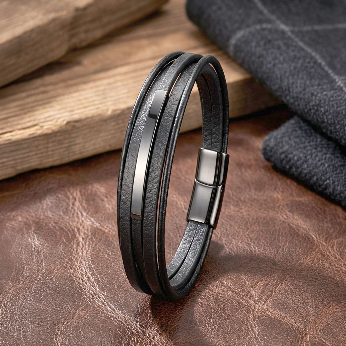 İsim Yazılabilir Siyah Titanyum Plakalı Çoklu Siyah Deri Erkek Bileklik