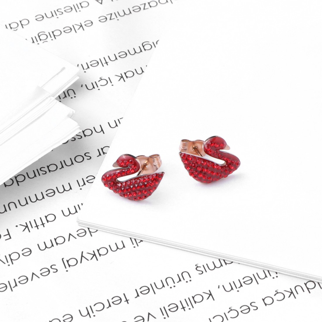 Toptan Kadın Çelik Küpe Fiyatları