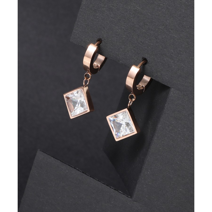 Toptan Kadın Çelik Küpe Fiyatları