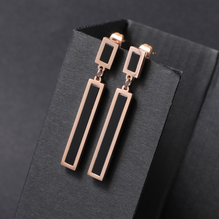 Toptan Kadın Çelik Küpe Fiyatları