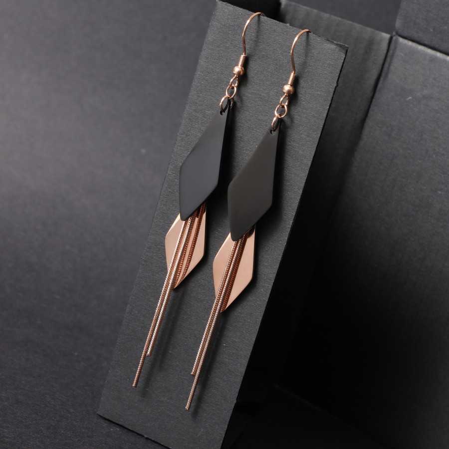 Toptan Kadın Çelik Küpe Fiyatları