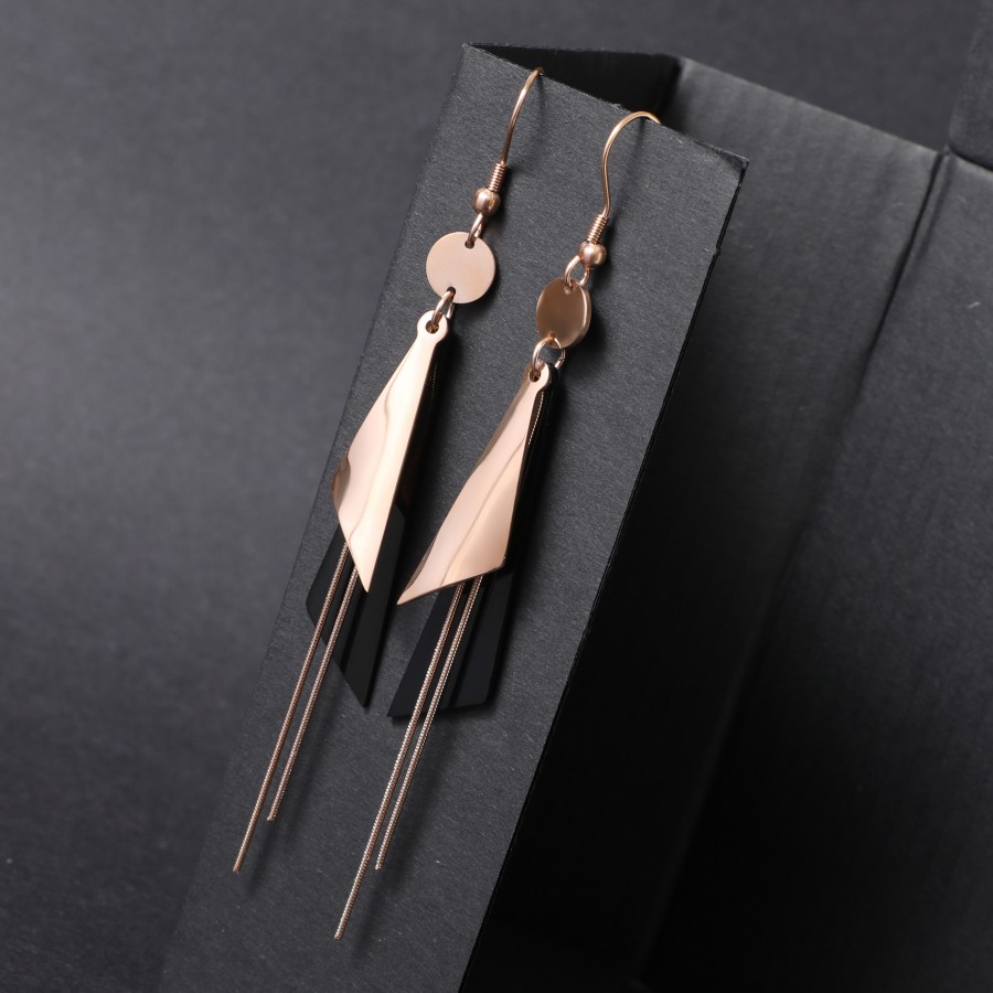 Toptan Kadın Çelik Küpe Fiyatları