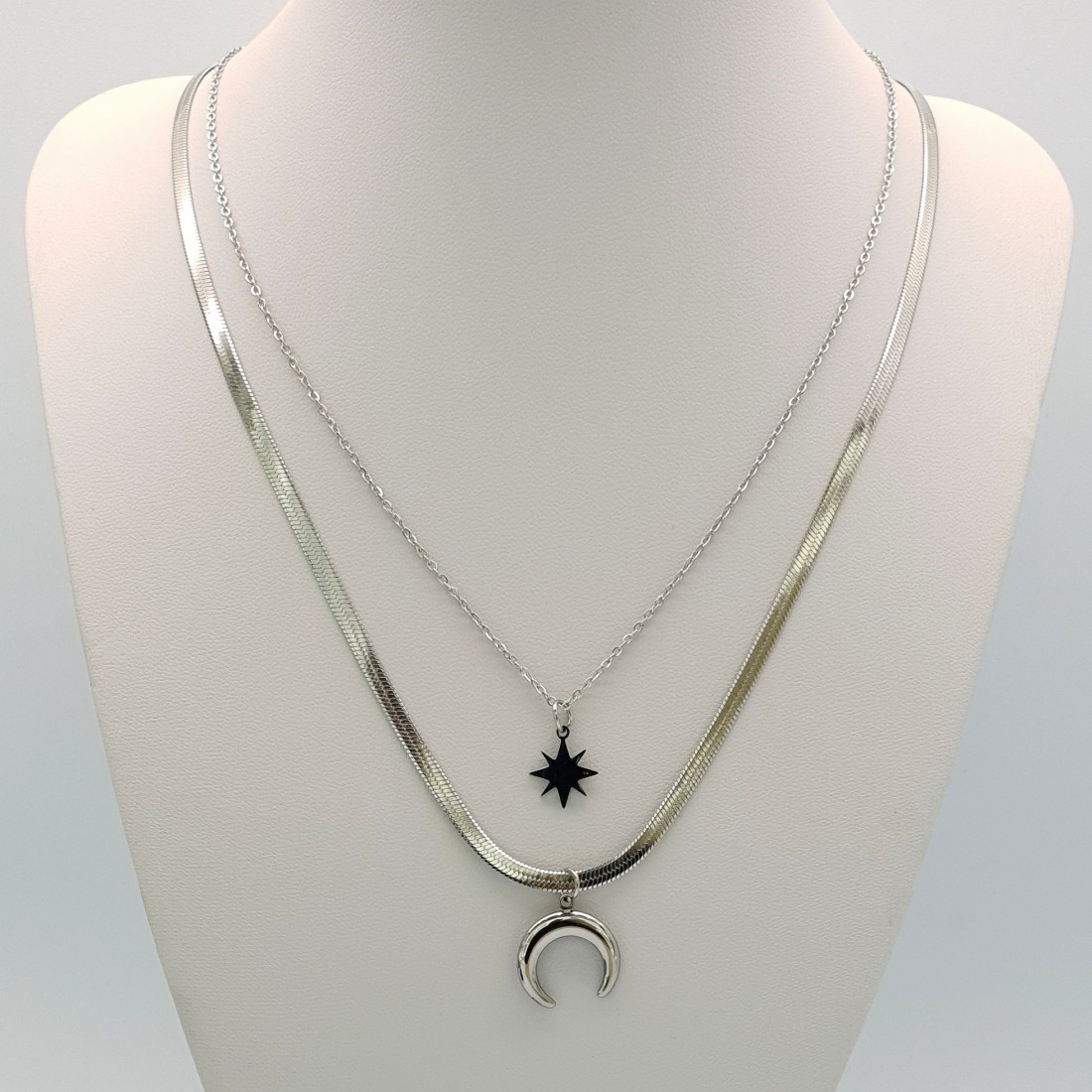 Kadın Çoklu Çelik Kolye