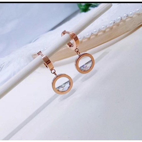 Kadın Kararmayan Çelik Küpe