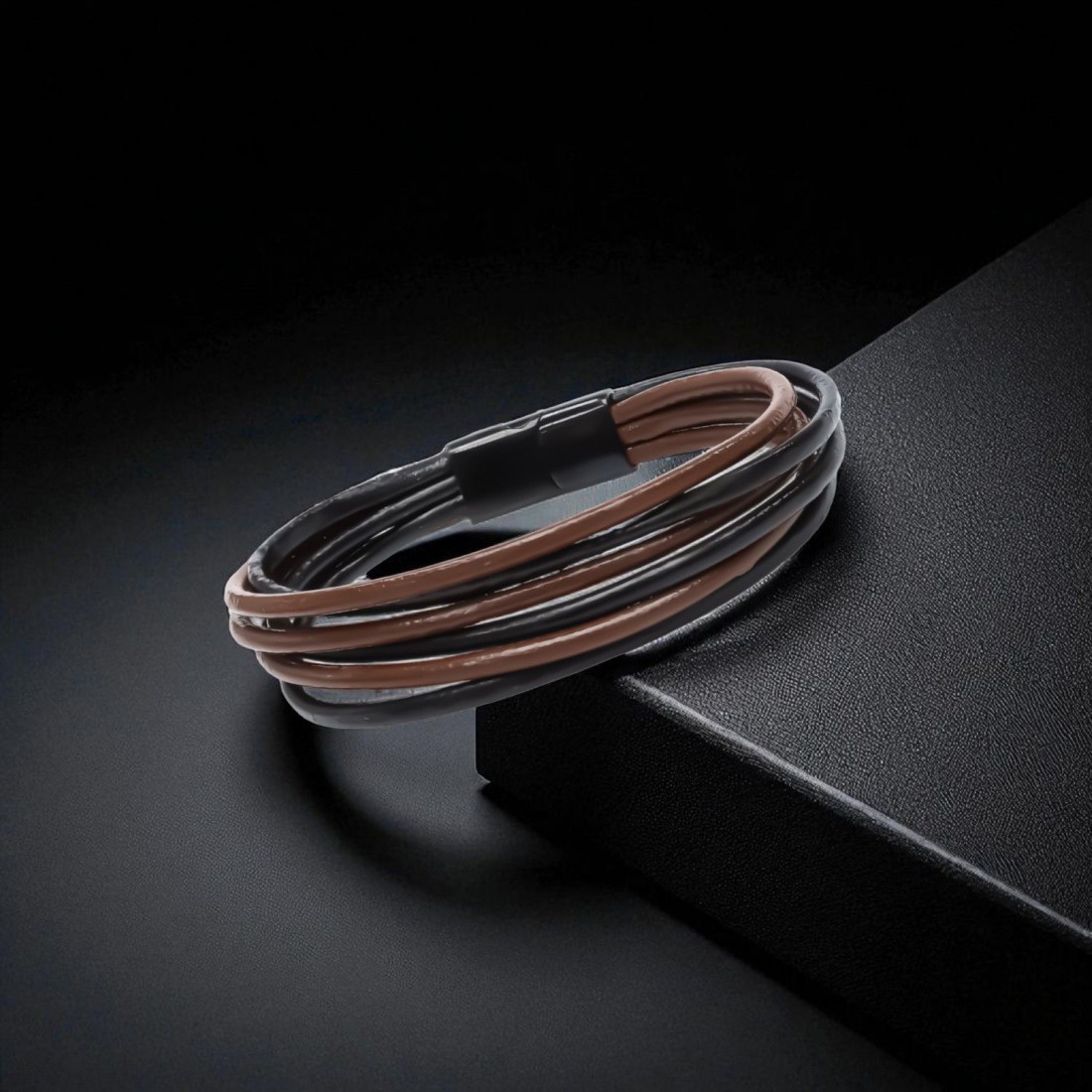 Kahve Siyah Çoklu Deri Ve Titianyum Kilitli Çelik Bileklik