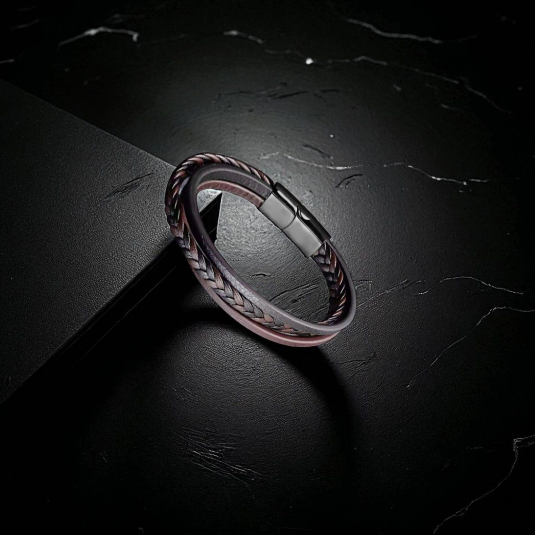 Kahverengi Siyah Deri Erkek Bileklik – Titanyum Çelik Manyetik Kilitli