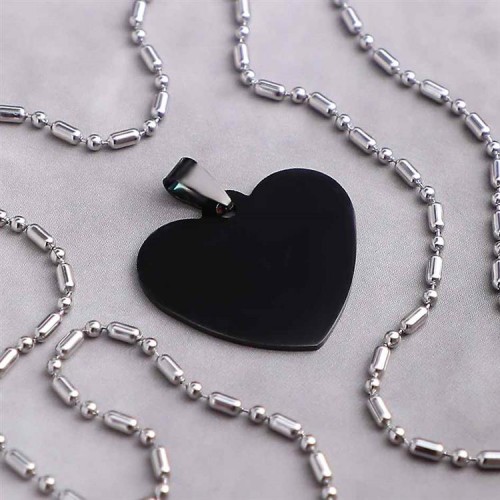 Kalp Figürlü Çelik Kolye Ucu