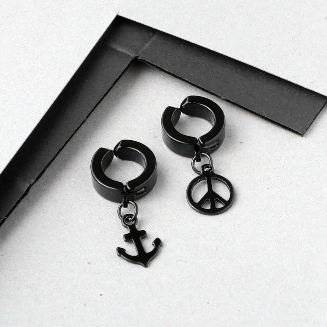 Toptan Karışık Figürlü Sıkıştırma Küpe Fiyatları