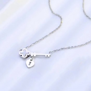 Women Steel Necklace 4817