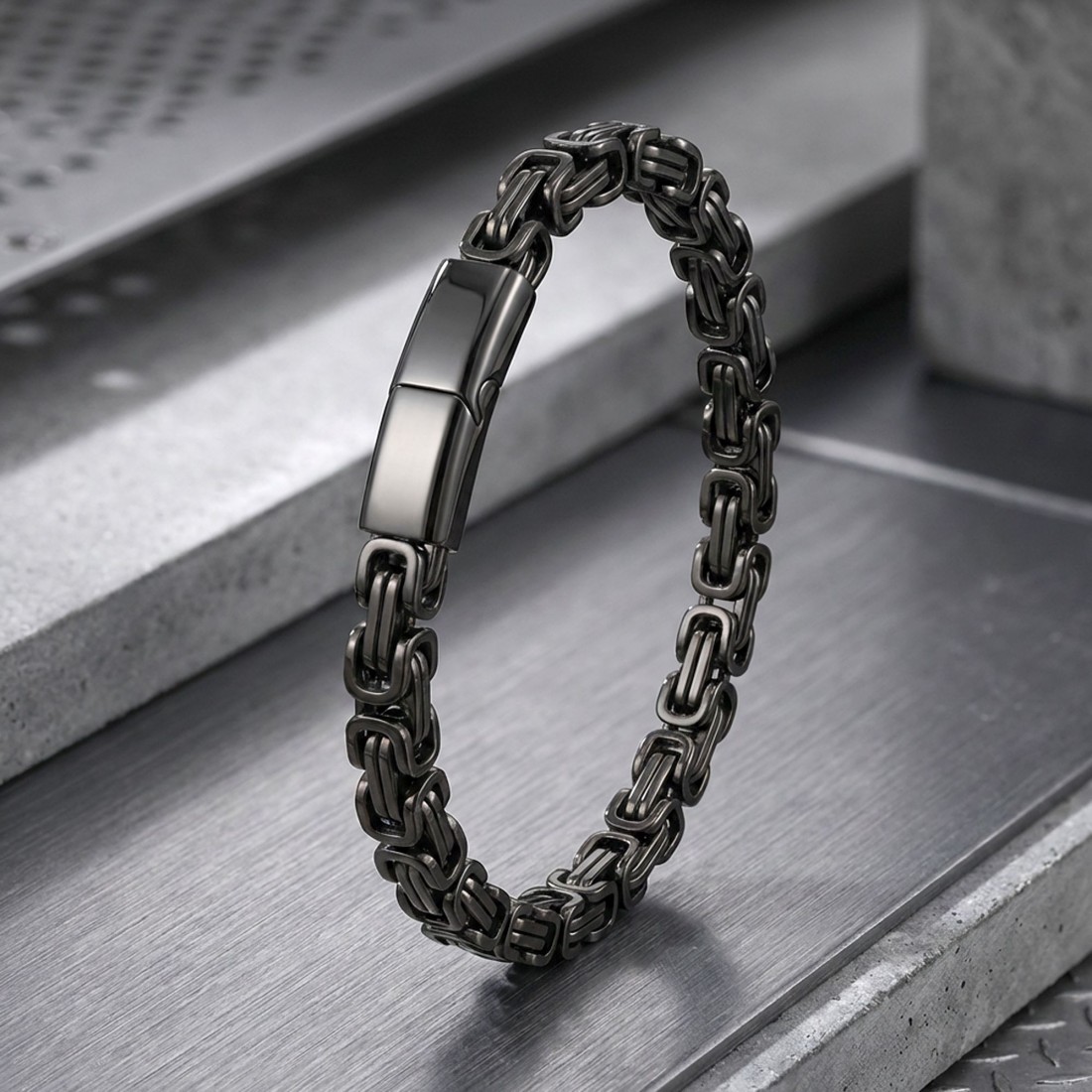 Kilit Mekanizmalı Siyah Kral Zincir Bileklik 6Mm