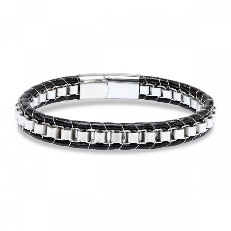siyah örgü deri ve gümüş renkli çelik şeritlerden oluşan erkek bilekliği