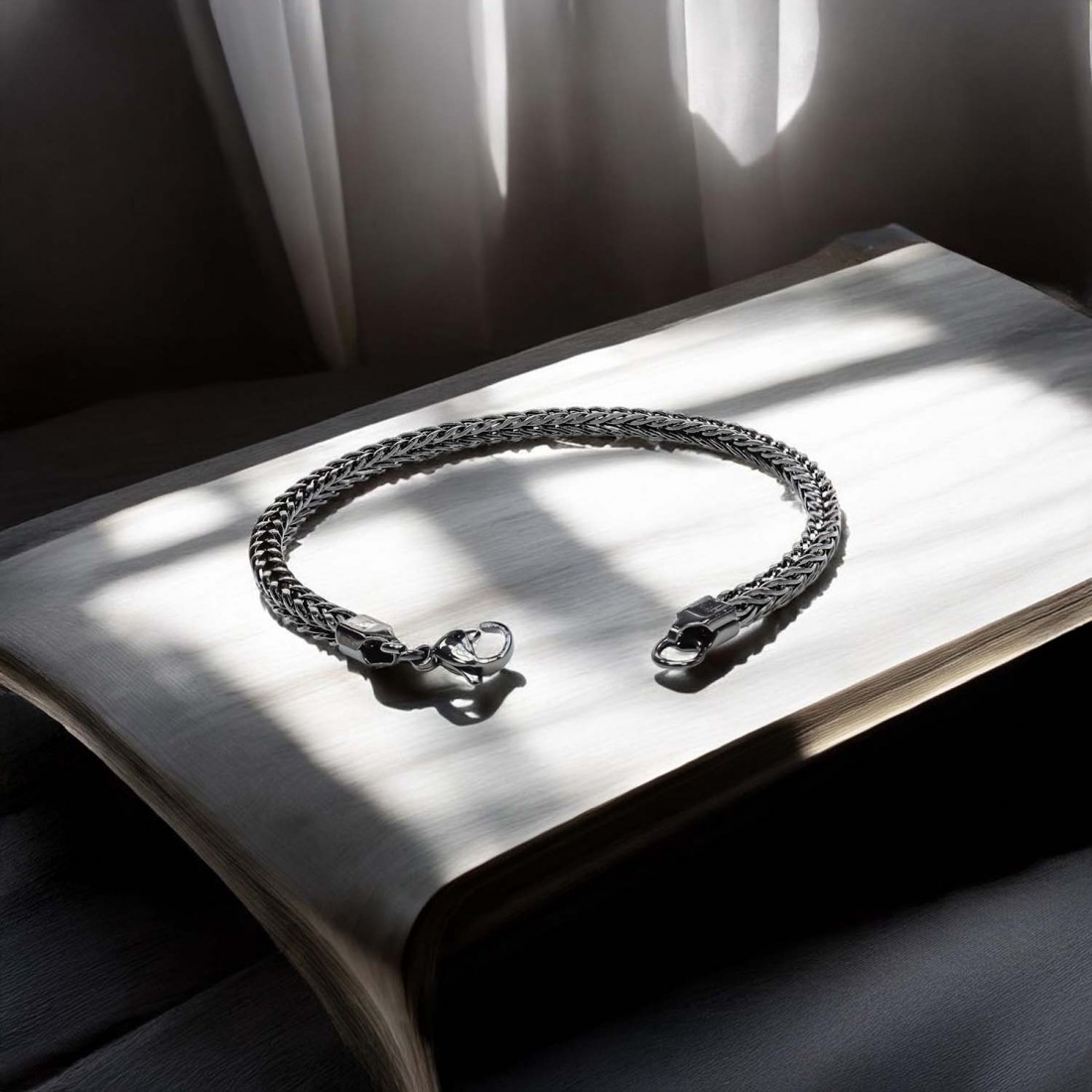 Köşeli Kral Bakla Örgülü Siyah Çelik Zincir Bileklik 4Mm