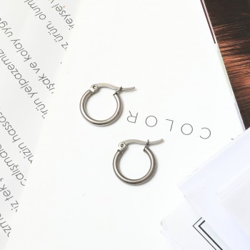 Earring Piercing 7497