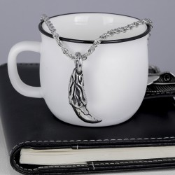 نماذج قلادة الصلب 8012