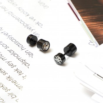 Earring Piercing 7472