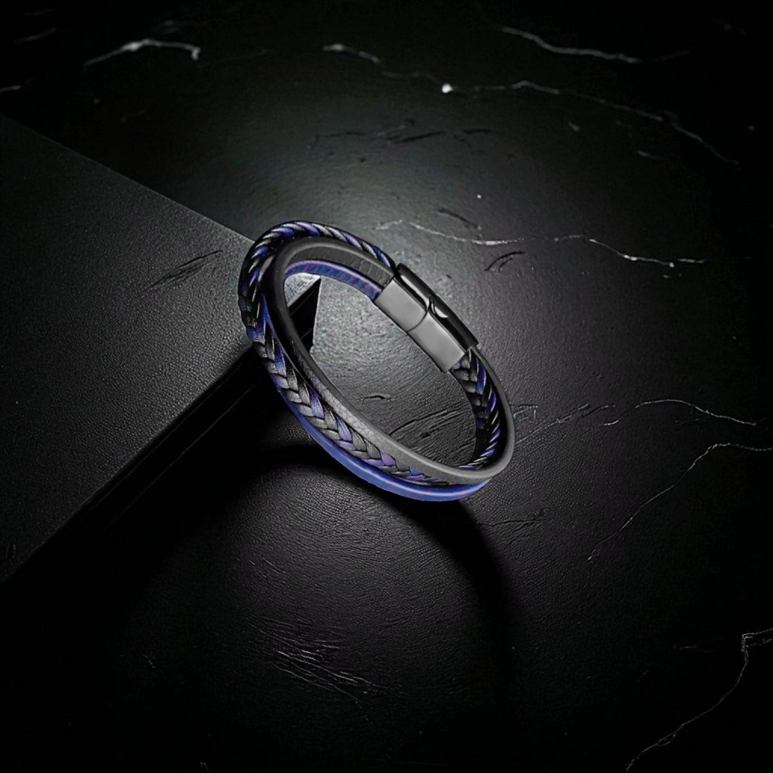 Lacivert Siyah Deri Erkek Bileklik – Titanyum Çelik Manyetik Kilitli