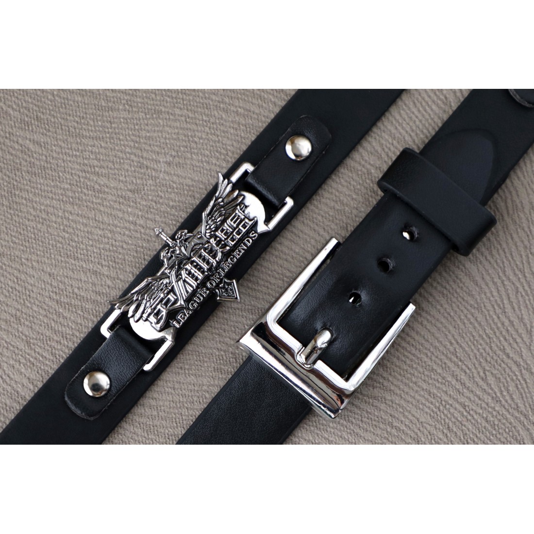 Toptan League Of Legends Anime Deri Bileklik Fiyatları