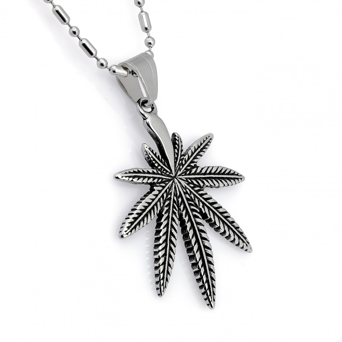 Toptan Marijuana Yaprağı Çelik Kolye Ucu Fiyatları